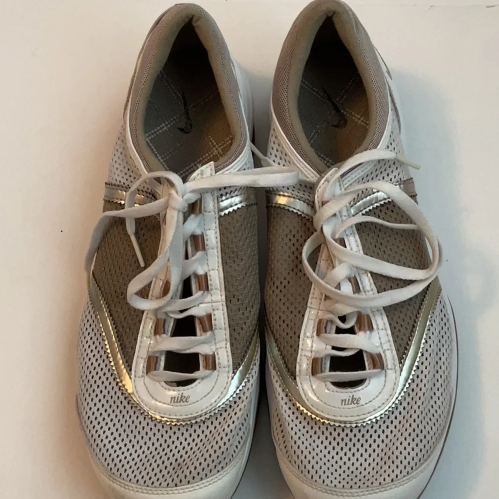 Nike Golf shoes - Picture 3 of 12